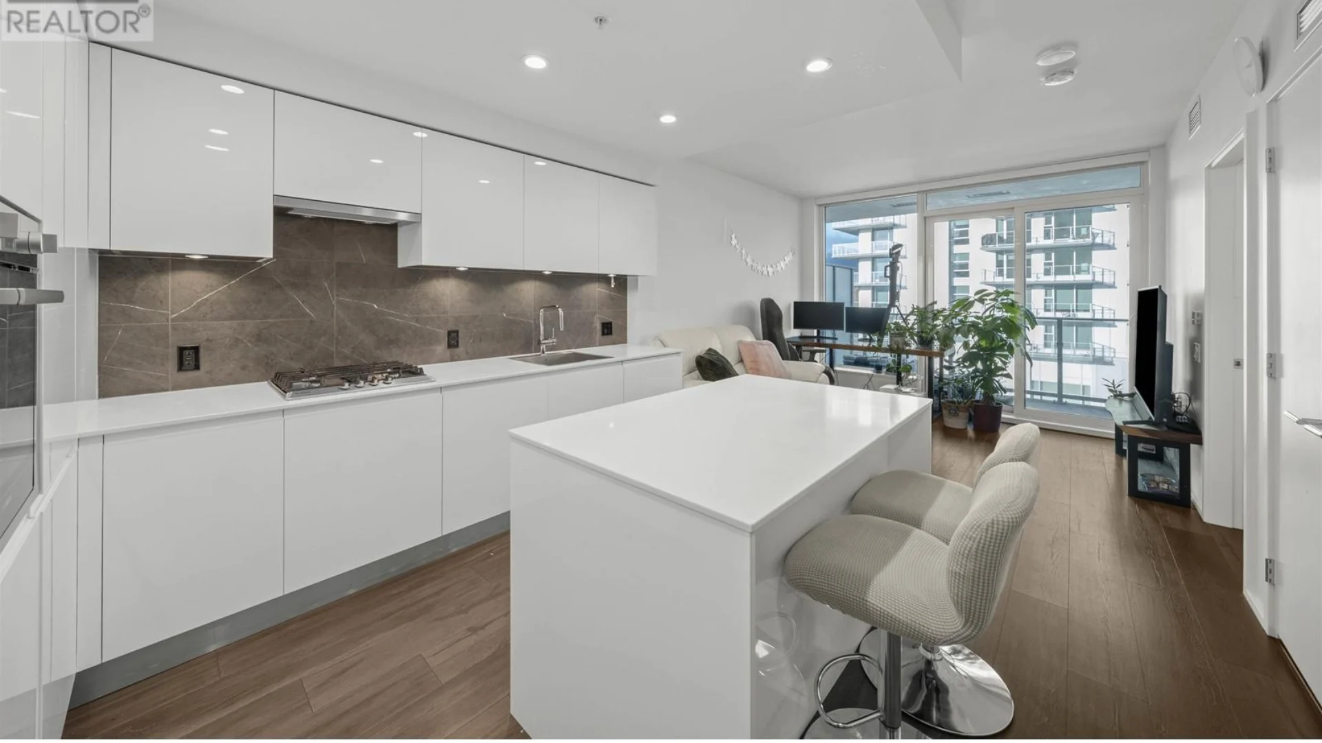 Vancouver Master Painting LTD photo 1